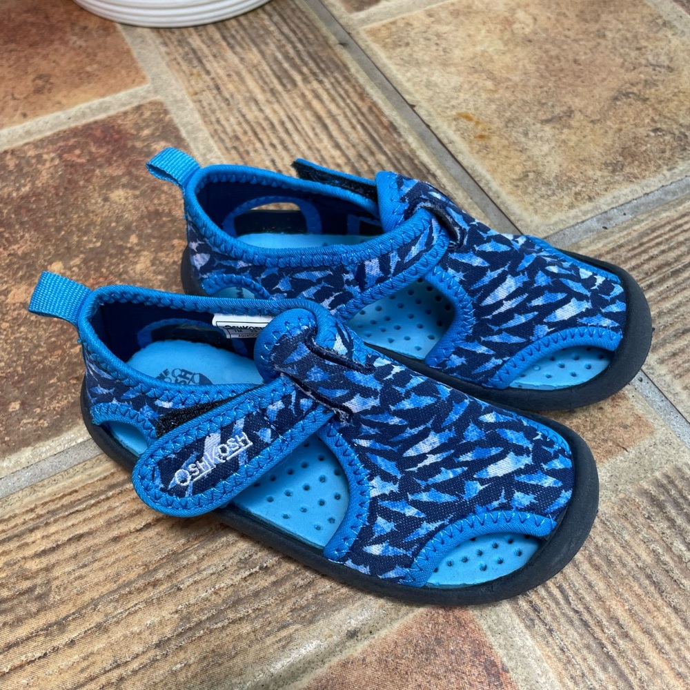 Sandals Oshkosh